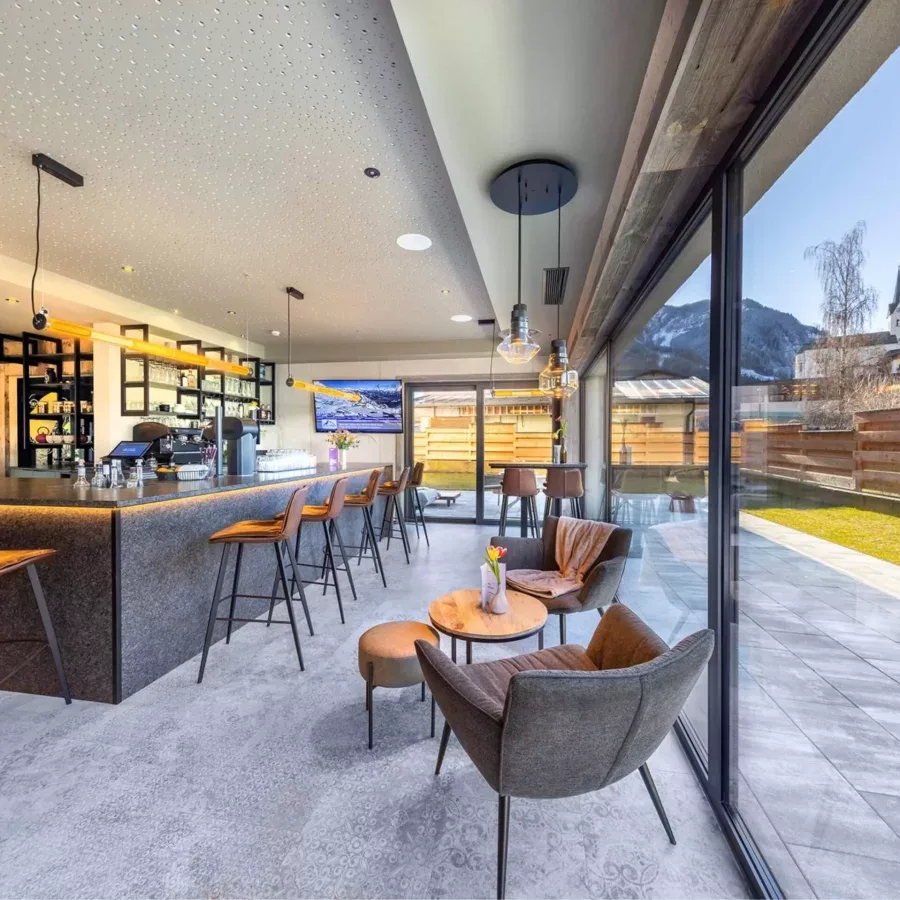 Lounge Bar del PEOPLE'S HOTEL, Kaprun, Kitzsteinhorn