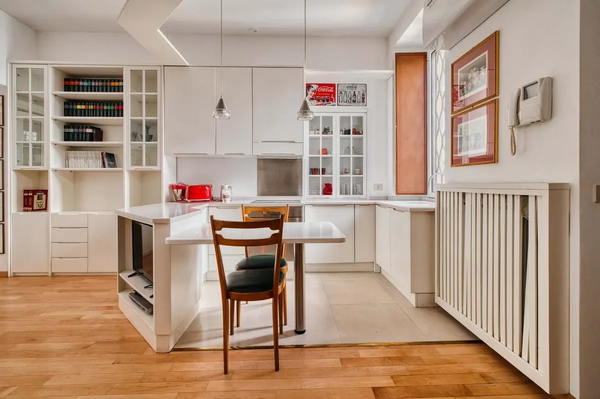 Stylish Flat Steps from Gae Aulenti