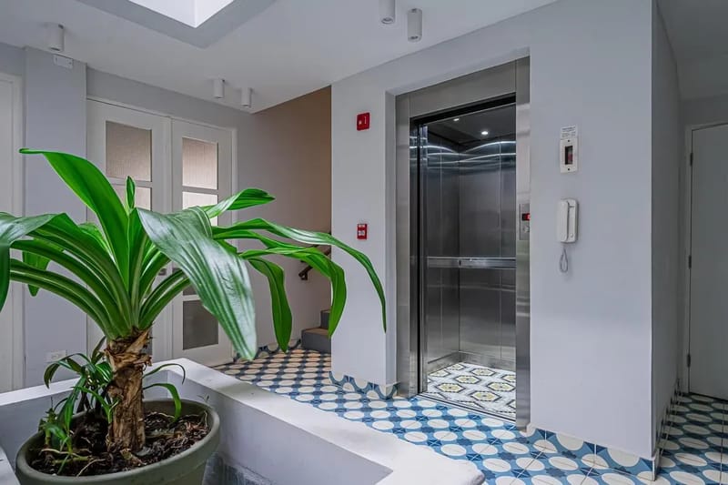 Airy 1BR in Casco Antiguo w/ Balcony