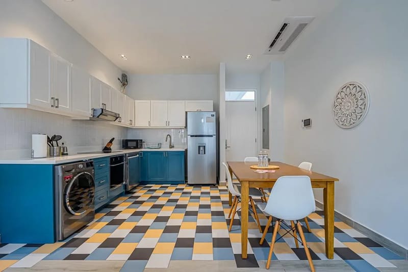 Airy 1BR in Casco Antiguo w/ Balcony