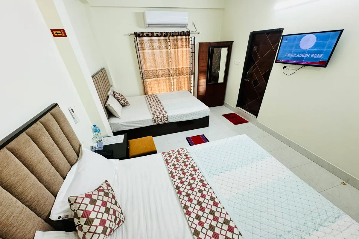 Hotel Grand Shah Kamal