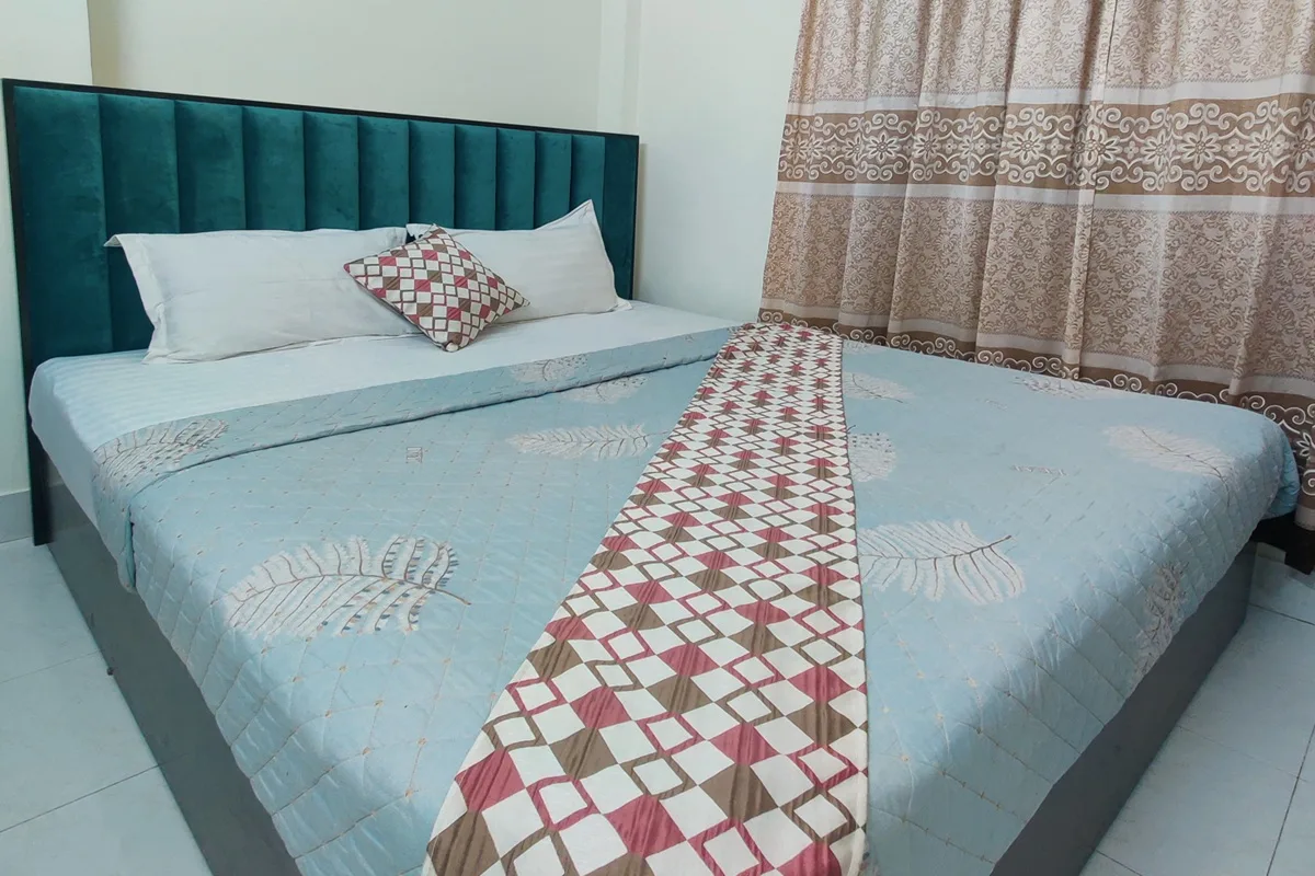 Hotel Grand Shah Kamal