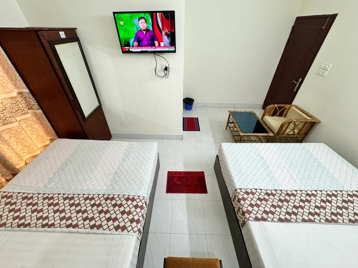 Hotel Grand Shah Kamal