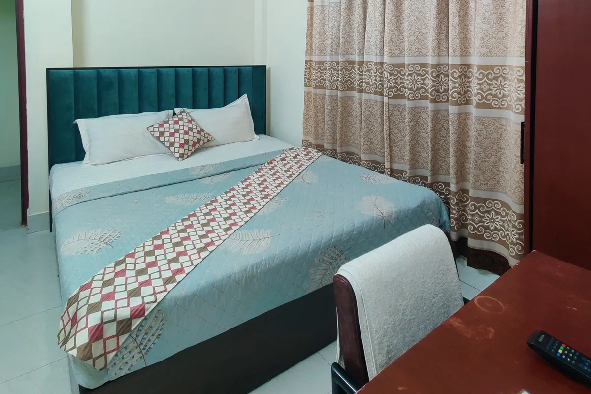 Hotel Grand Shah Kamal