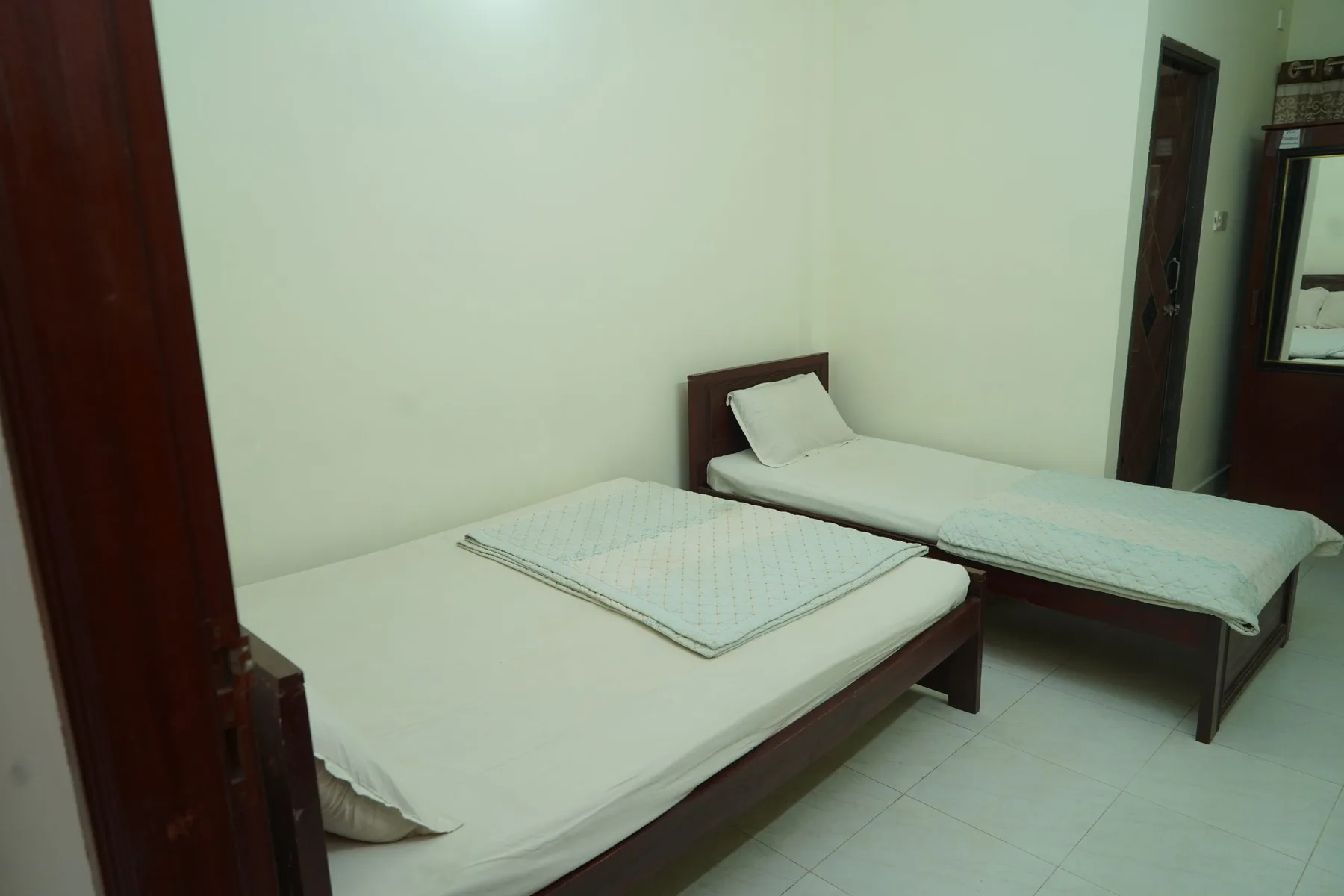 Hotel Grand Shah Kamal