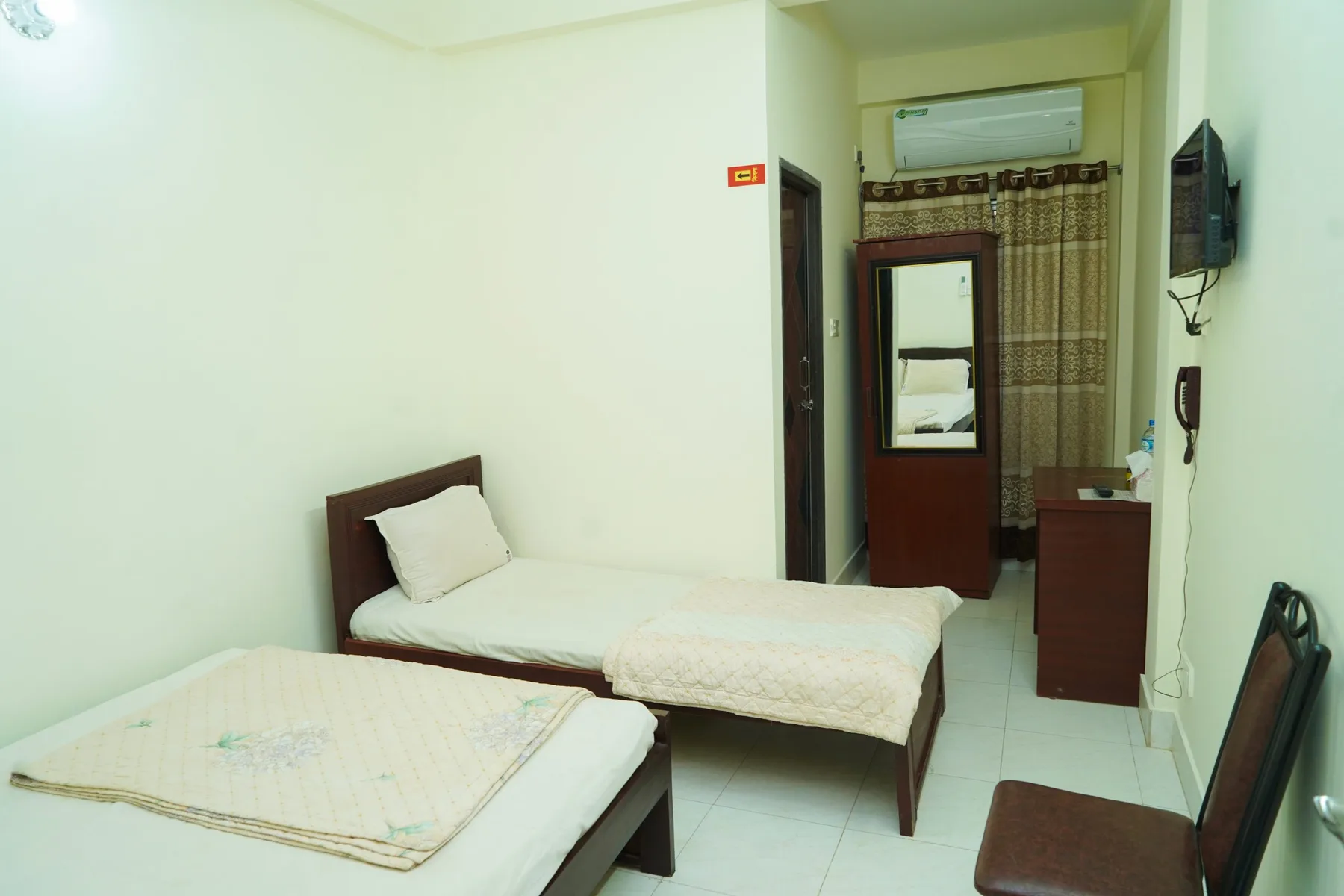 Hotel Grand Shah Kamal