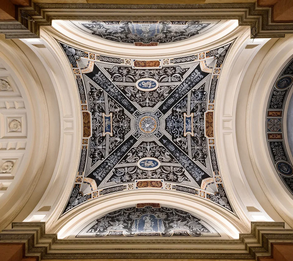 Fresco del siglo XIX en el hotel.
