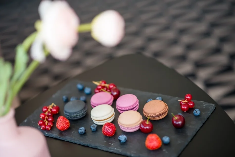 Macarons in the Andrássy Suite.