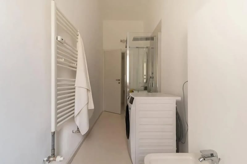 Sophisticated 3BR w/ AC near Milan Center