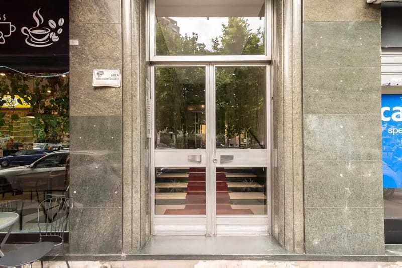Sophisticated 3BR w/ AC near Milan Center