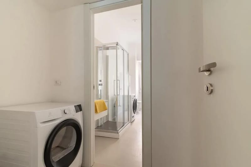 Sophisticated 3BR w/ AC near Milan Center