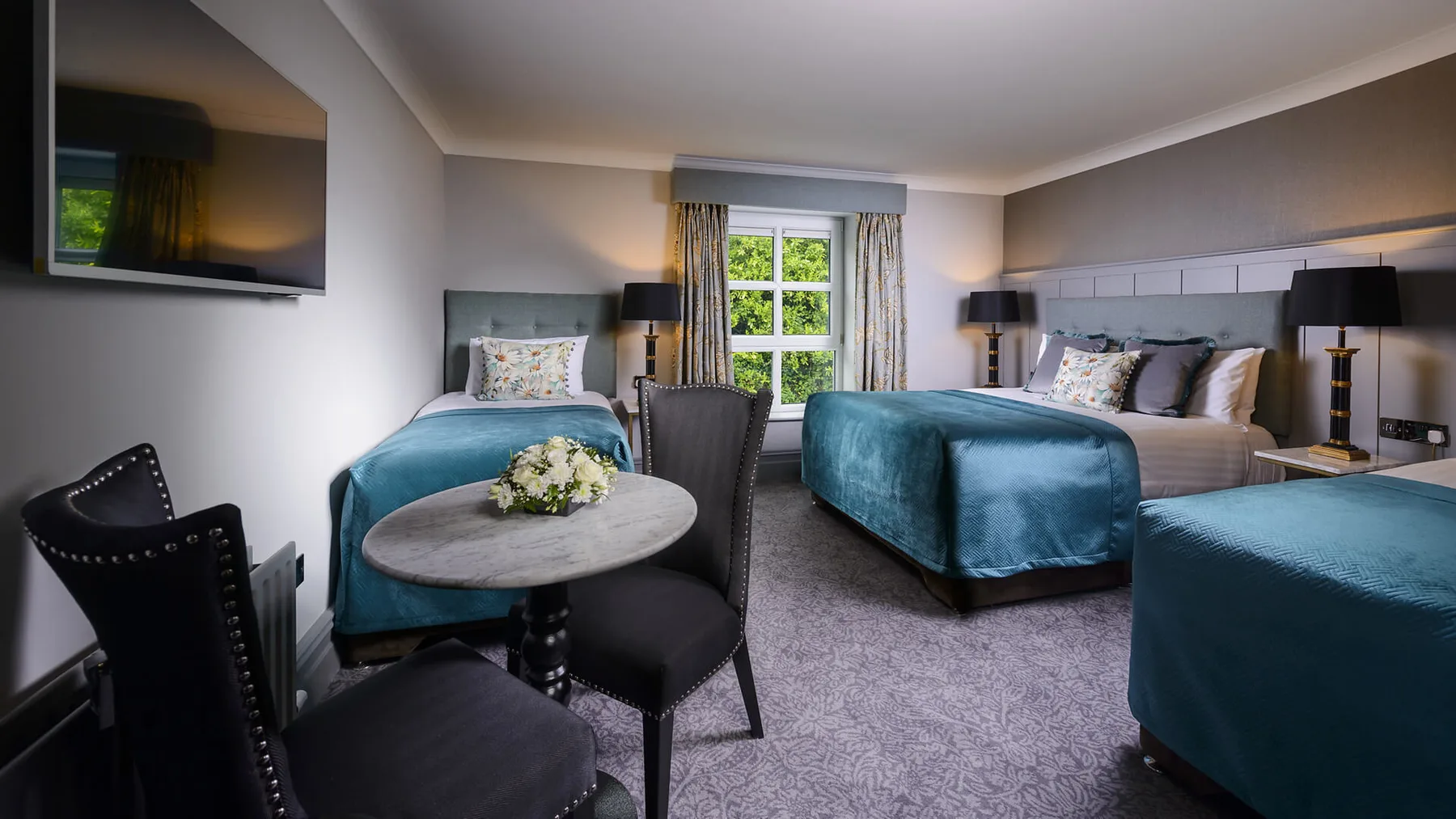 Deluxe Family room