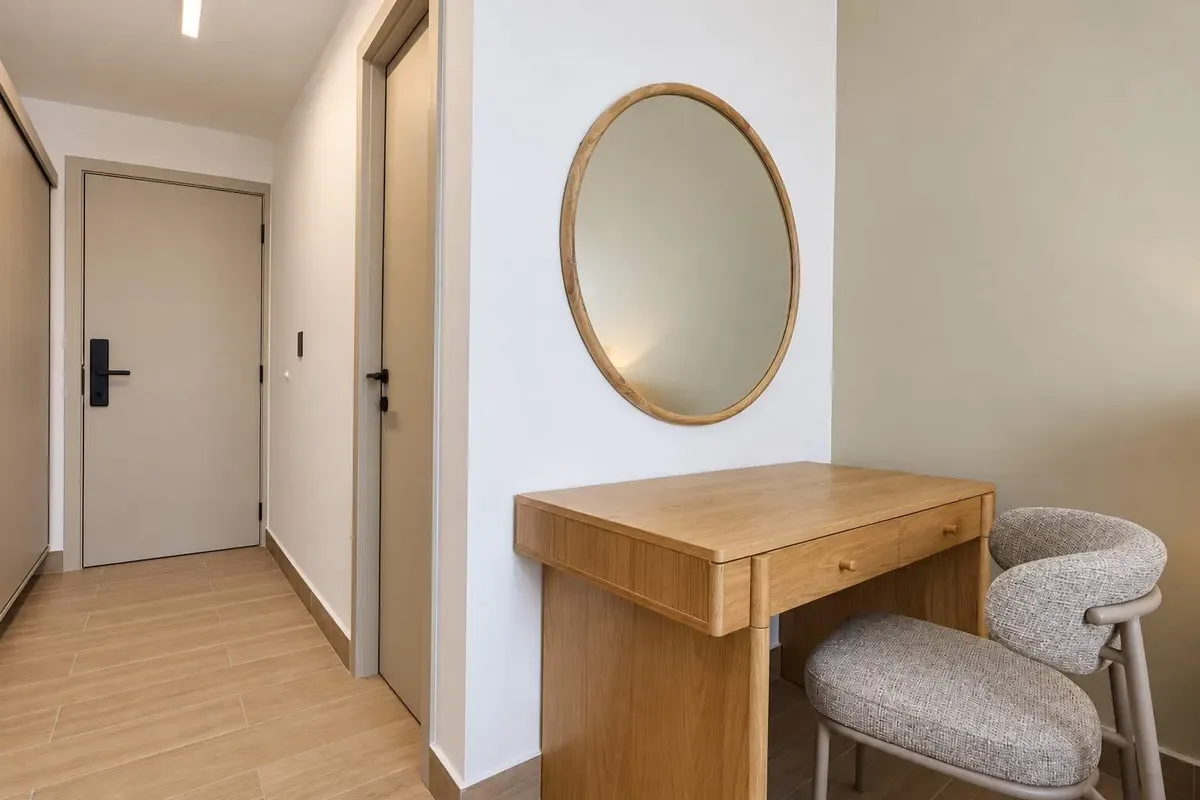 Refined 2BR w/ Balcony in San Francisco