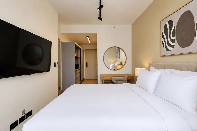 Refined 2BR w/ Balcony in San Francisco