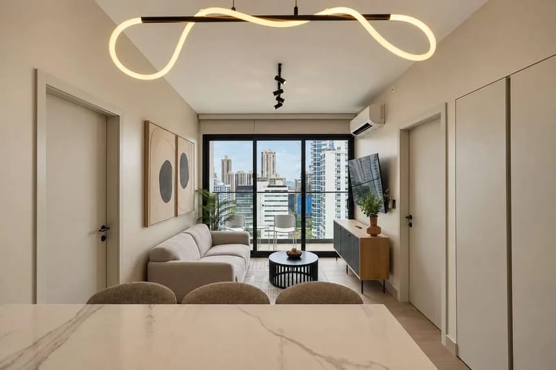 Refined 2BR w/ Balcony in San Francisco
