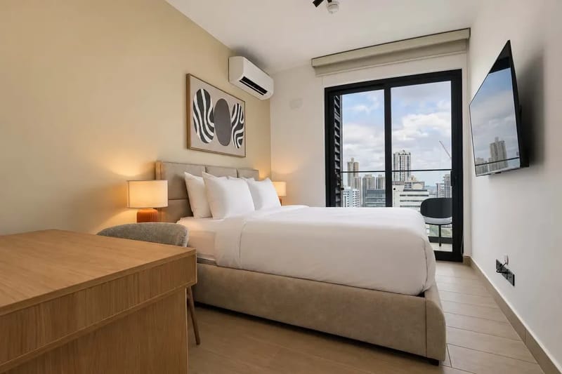 Refined 2BR w/ Balcony in San Francisco