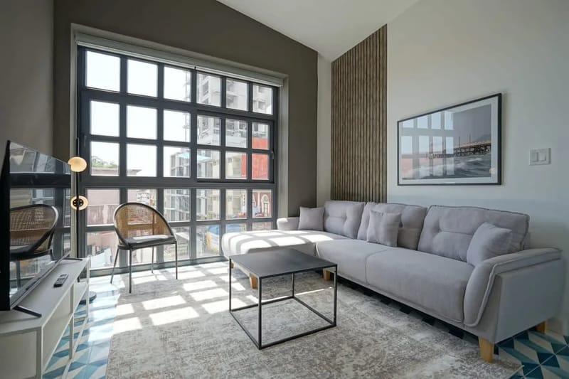 Polished 1BR in Santa Ana