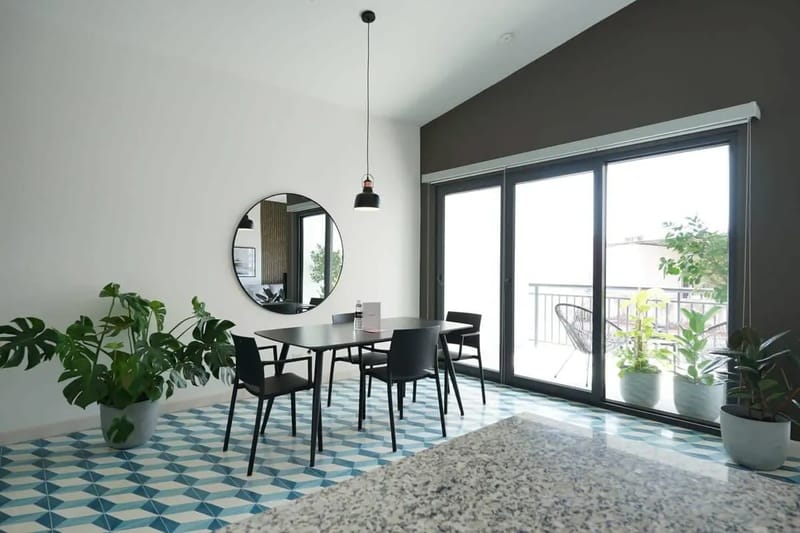 Polished 1BR in Santa Ana