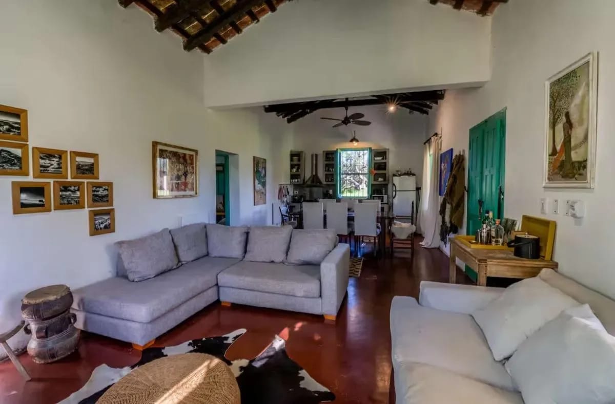 Warm 4BR House w/ Pool & Nature Views