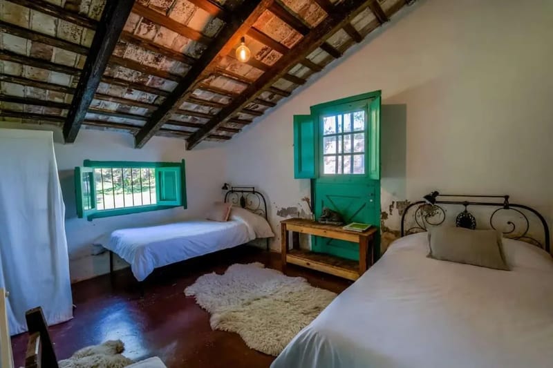 Warm 4BR House w/ Pool & Nature Views