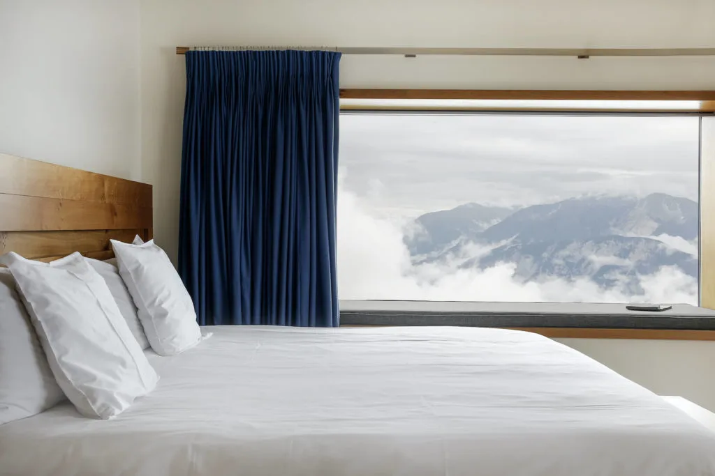 Angle Deluxe room