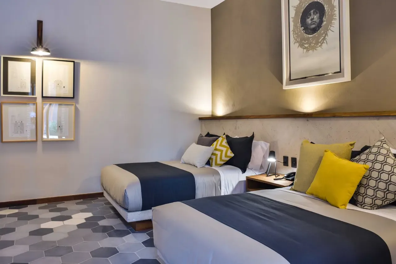 Hotel Criol double room
