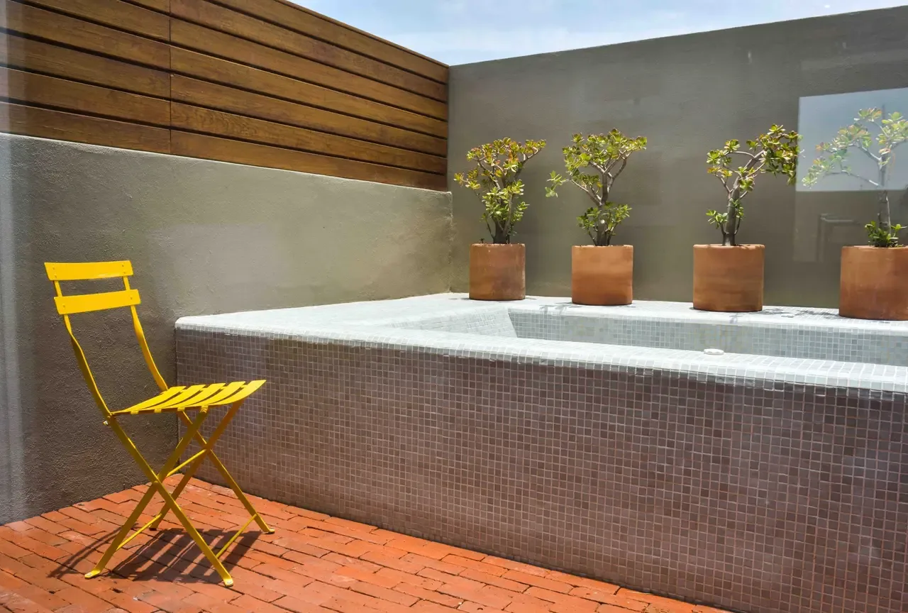 Hotel Criol suite with outdoor jacuzzi