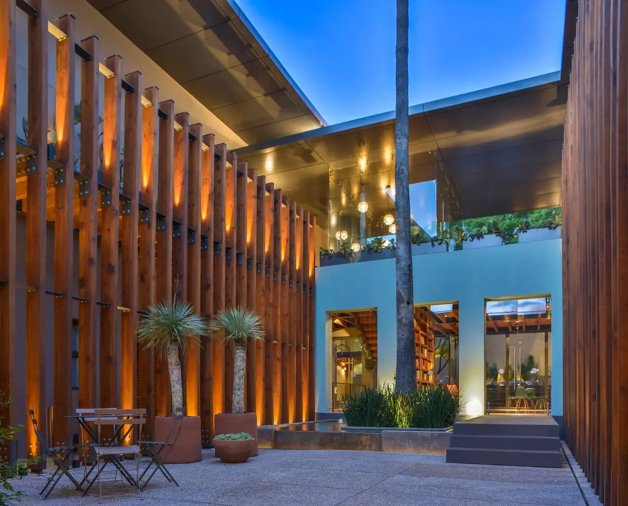 Hotel Criol courtyard