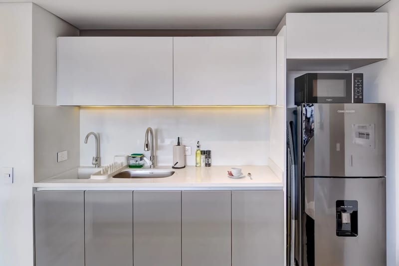 Radiant 2BR in Santa Barbara w/ Balcony