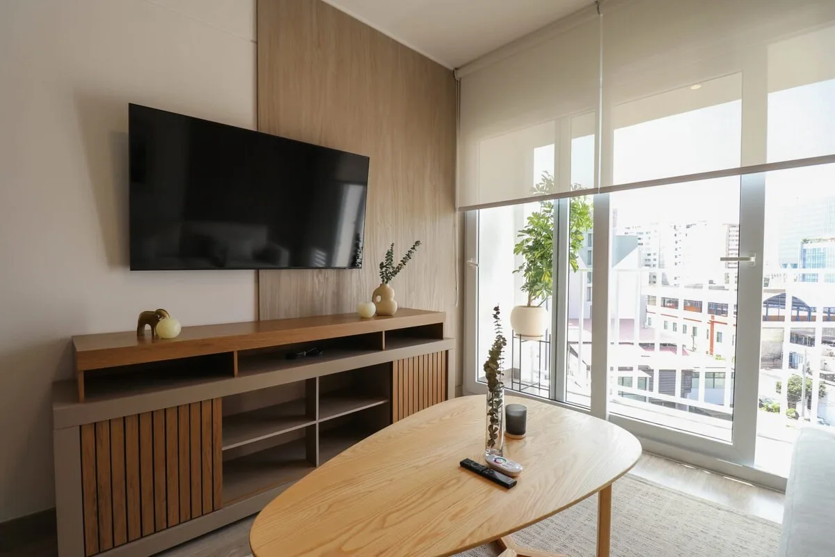 Formidable 2BR with Balcony in Miraflores