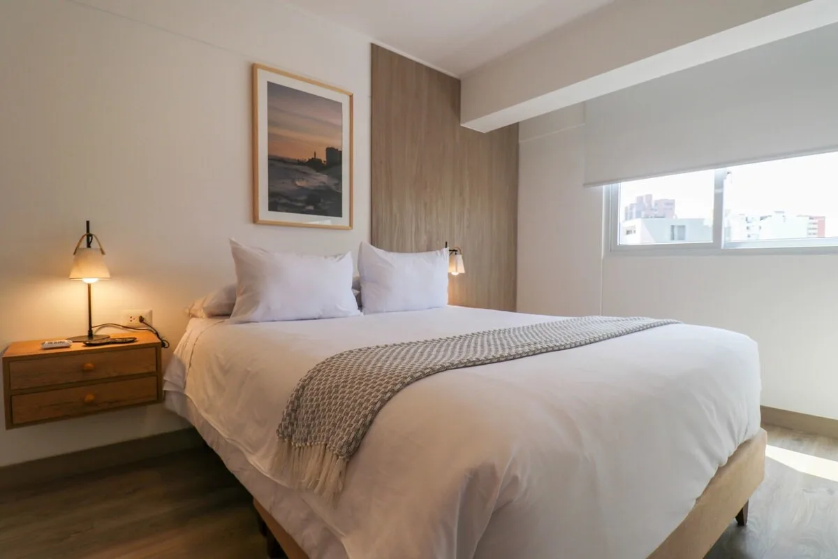 Formidable 2BR with Balcony in Miraflores