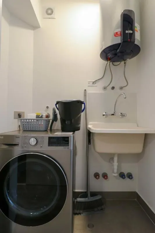 Formidable 2BR with Balcony in Miraflores
