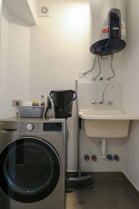 Formidable 2BR with Balcony in Miraflores