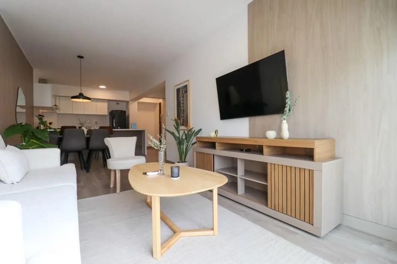 Formidable 2BR with Balcony in Miraflores