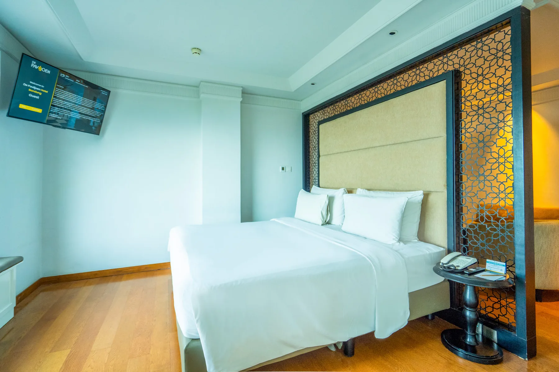 Executive Club room