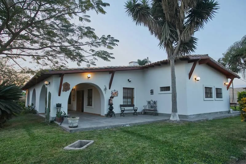 Nature Retreat 4BR w/ Pool & BBQ in Cañete