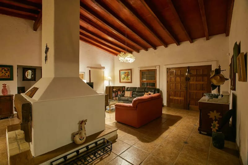 Nature Retreat 4BR w/ Pool & BBQ in Cañete
