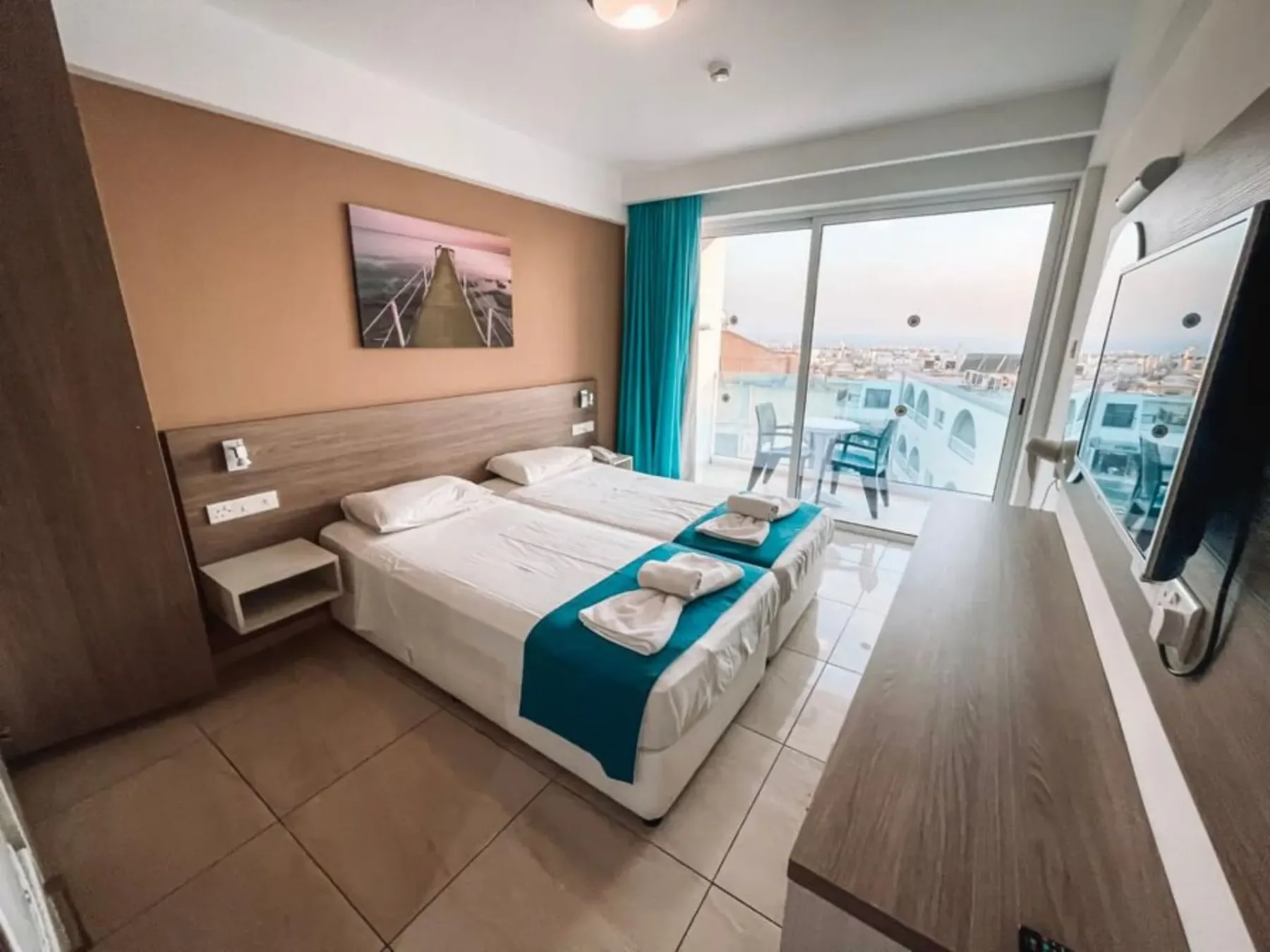 Foto del establecimiento Sunny Blue Hotel
