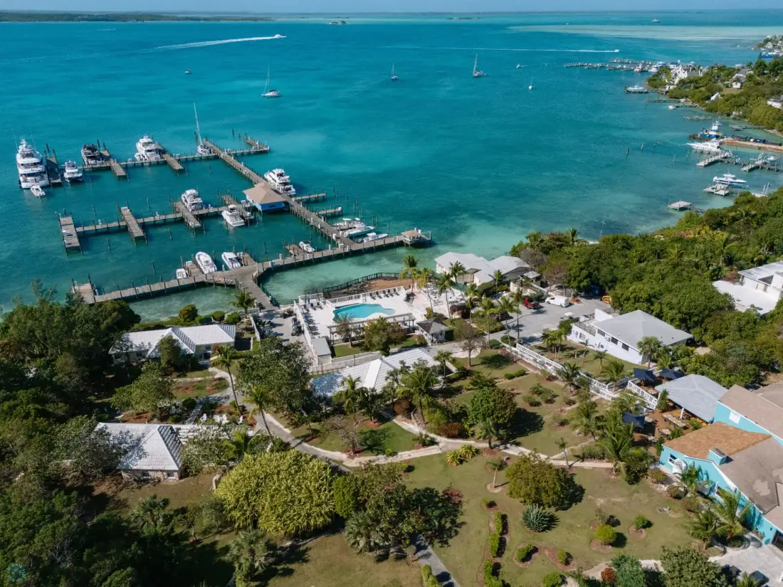 Romora Bay Resort & Marina