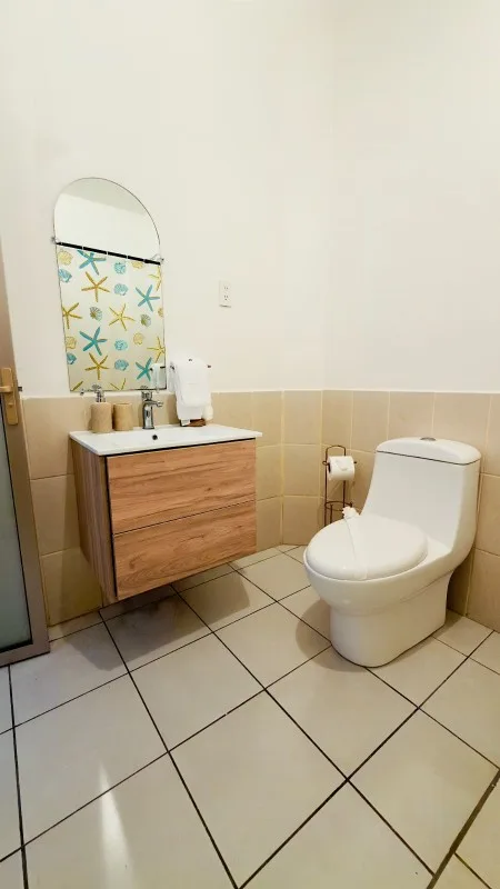 Baño de la suite principal Nejapa