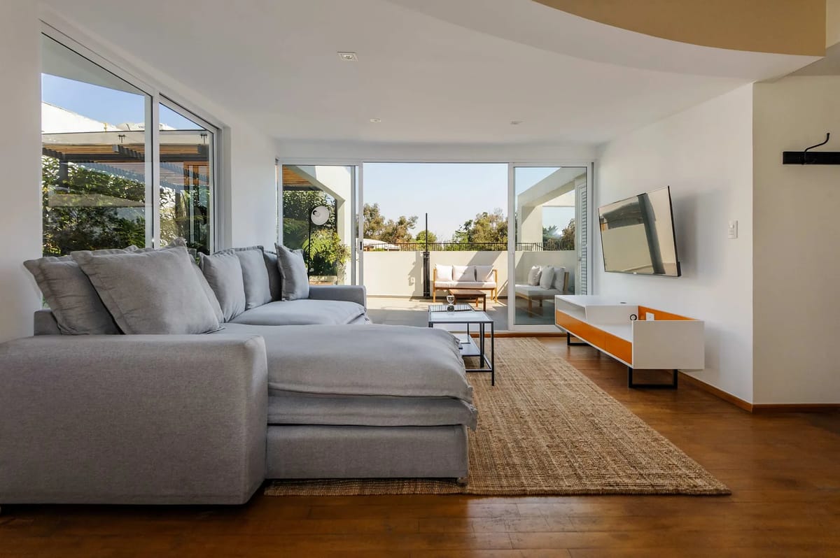 Luxury 2BR Duplex w/ Terrace in Condesa