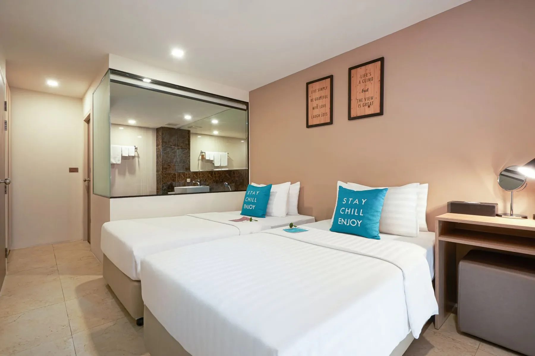 Suite de un dormitorio con bañera