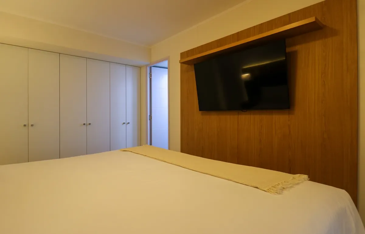 Luxury 3BR w/ Balcony in Upscale Miraflores