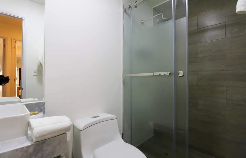 Luxury 3BR w/ Balcony in Upscale Miraflores