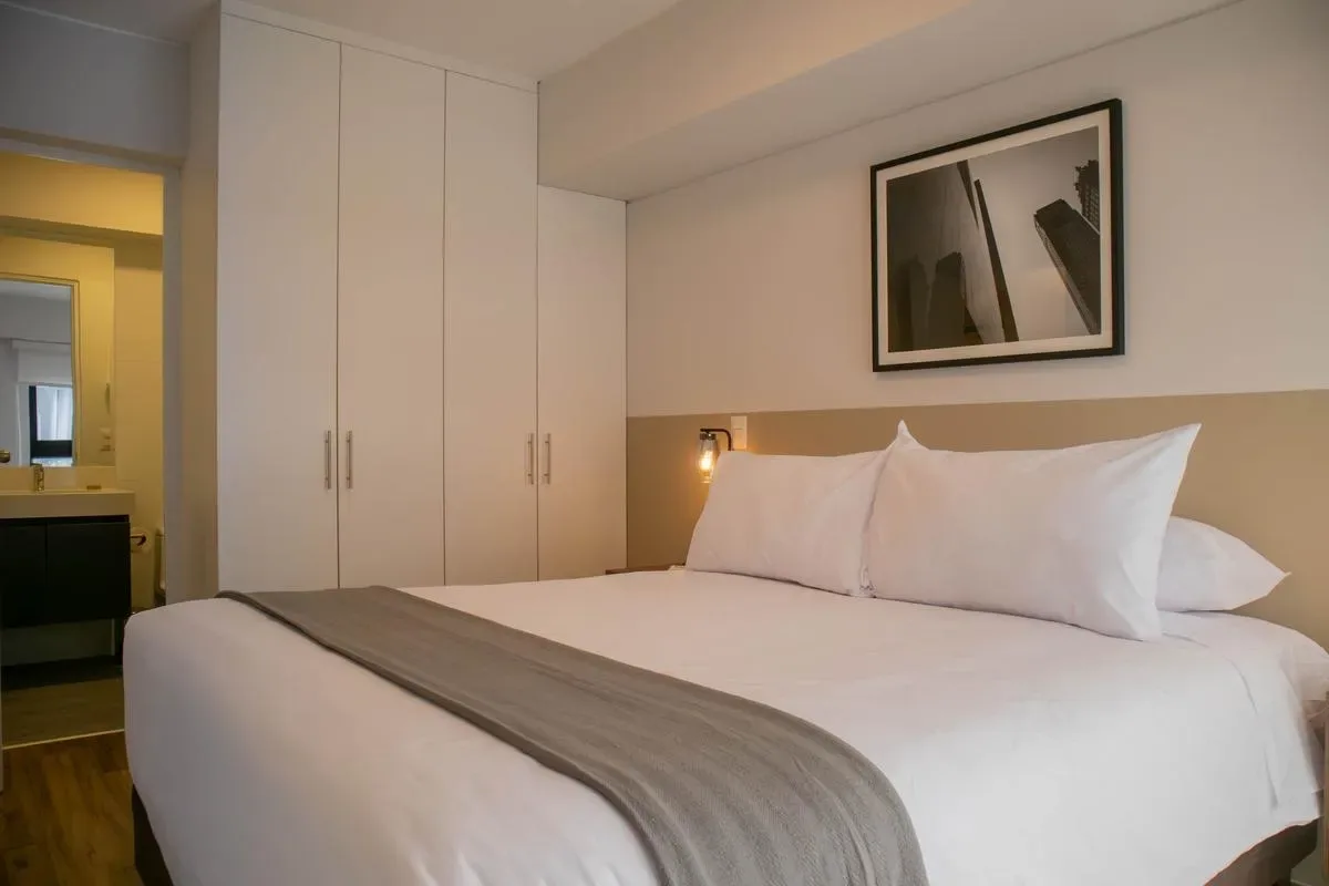 Elegant 2BR w/ Distinctive Deco in Miraflores