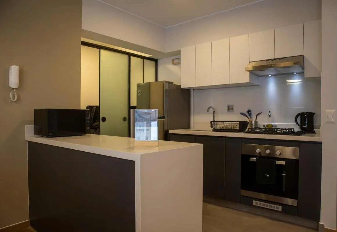 Elegant 2BR w/ Distinctive Deco in Miraflores
