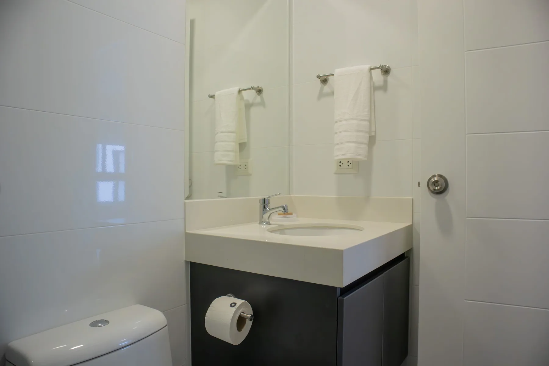 Elegant 2BR w/ Distinctive Deco in Miraflores