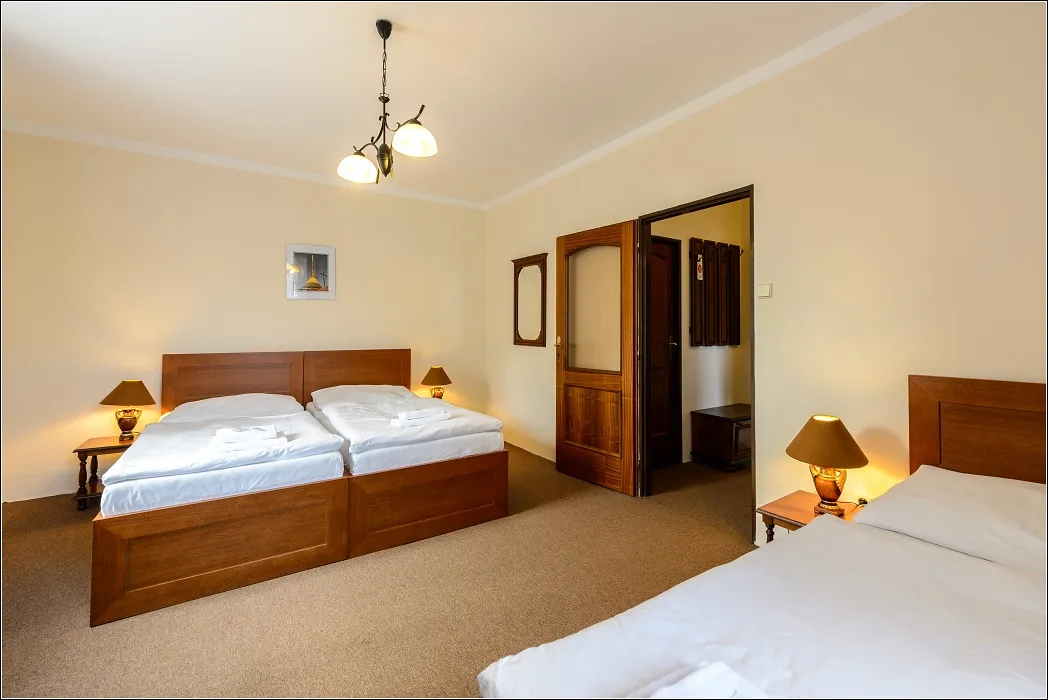 Triple room