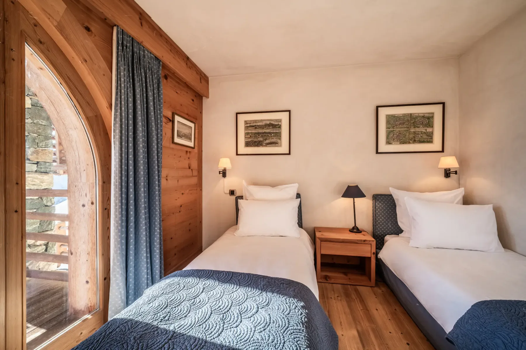 ensuite bedroom Capel Verbier