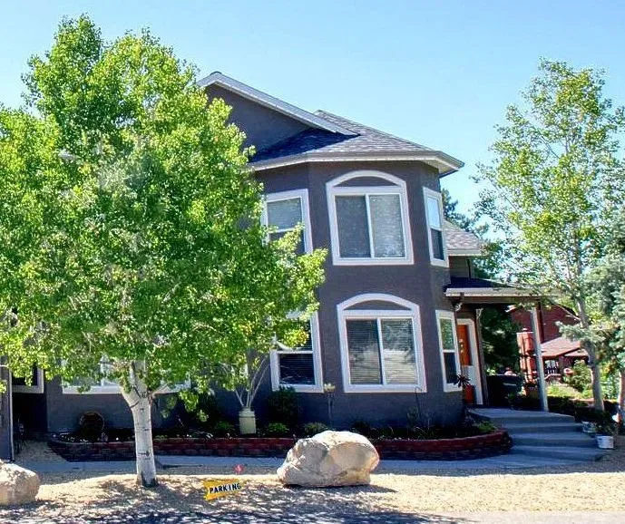 Castle Creek Manor